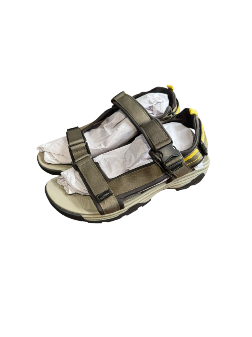 Men's G.H. Bass & Co. Sandals in Olive and Yellow size 11